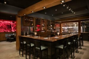 Restaurants17 300x200